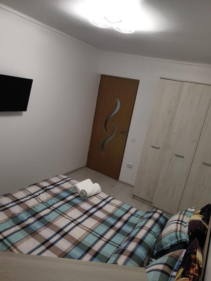 Lucky Apartment Piteşti Eksteriør billede